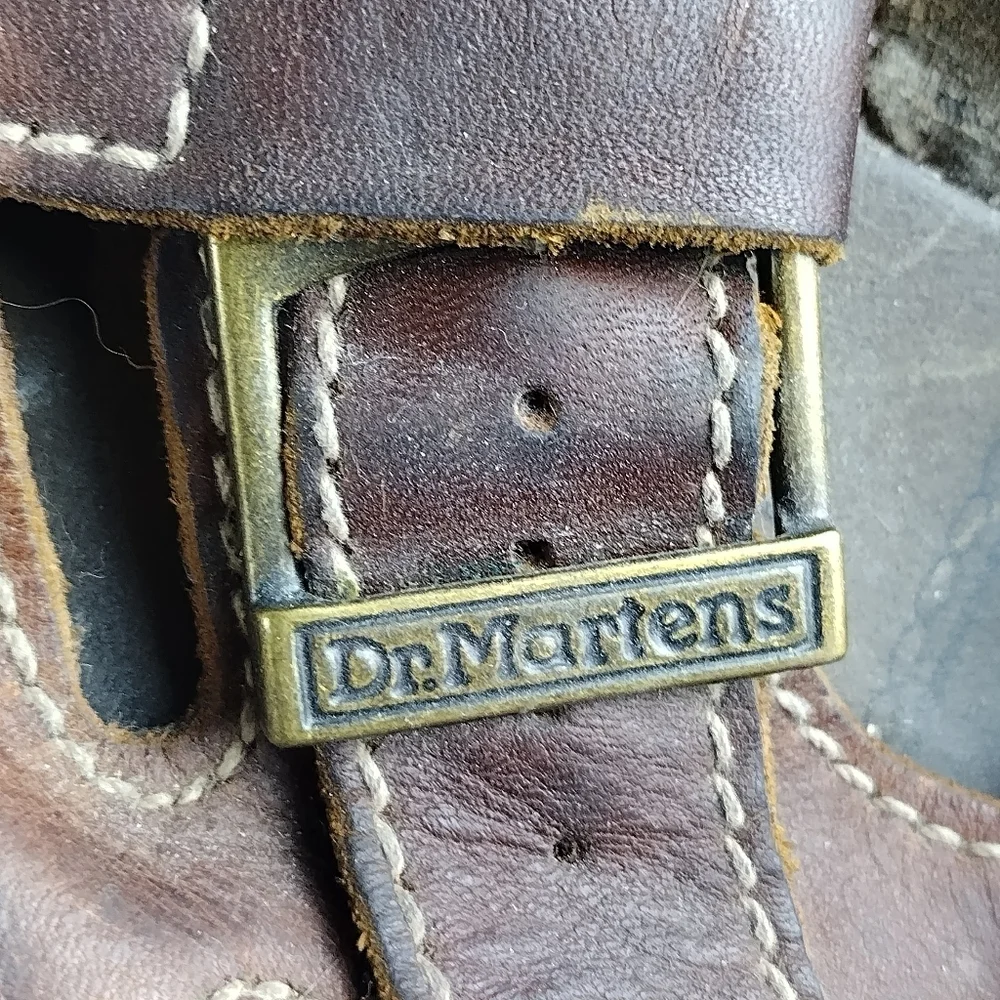 Vtg Dr Martens Men's Size 11  Platform Leather Sandals England Summer Wear